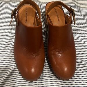 Lucky Brand Brown Leather Studded Mules/Clogs with Wooden Heel: Size US 8 1/2